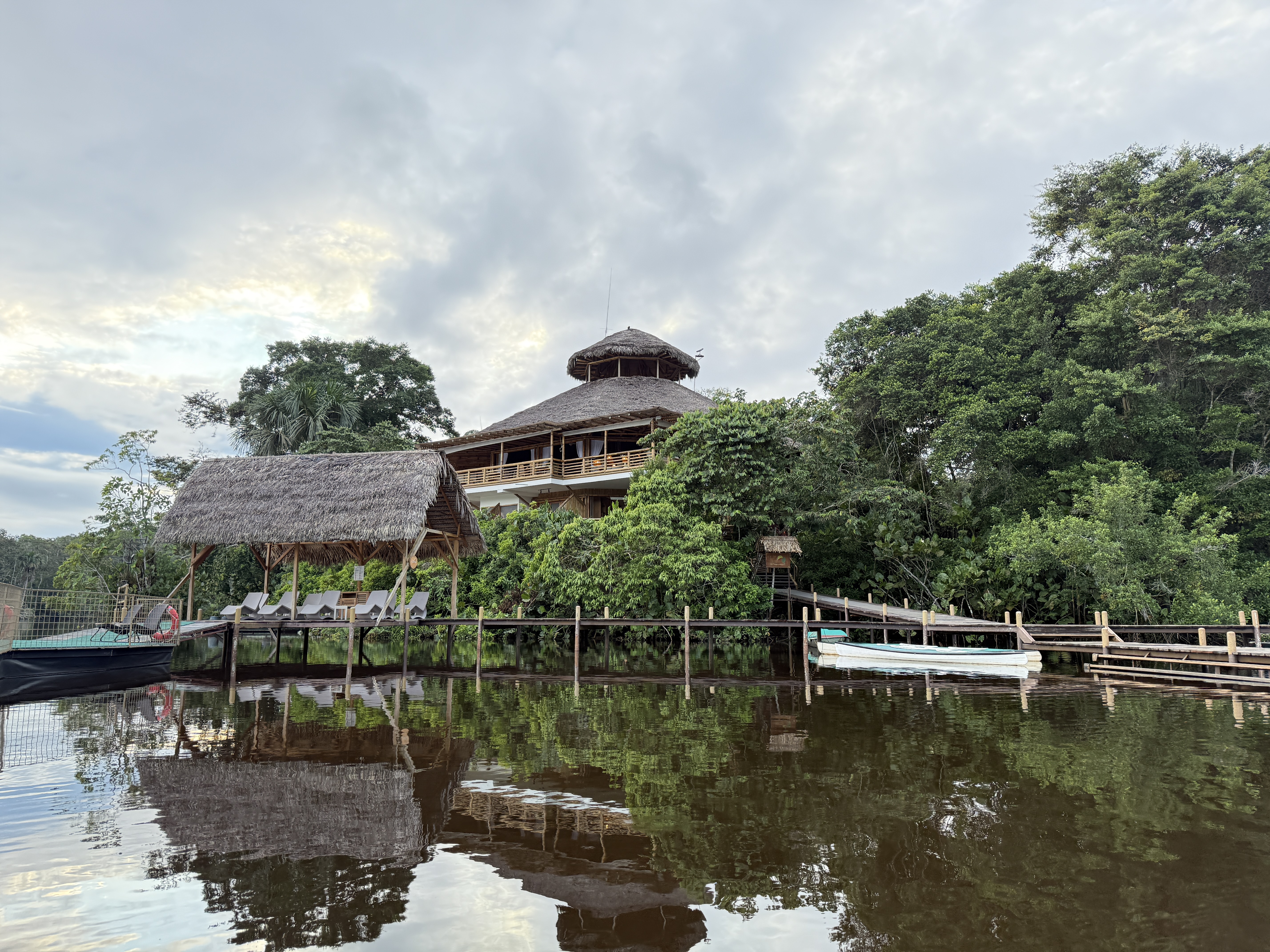 La Selva Eco Lodge Lake with jungle lodge